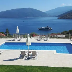 E Mare Apartment